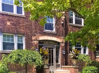 2106 Surrey Rd APT 3, Cleveland Heights, OH 44106