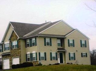 2419 School Rd, Hatfield, PA 19440