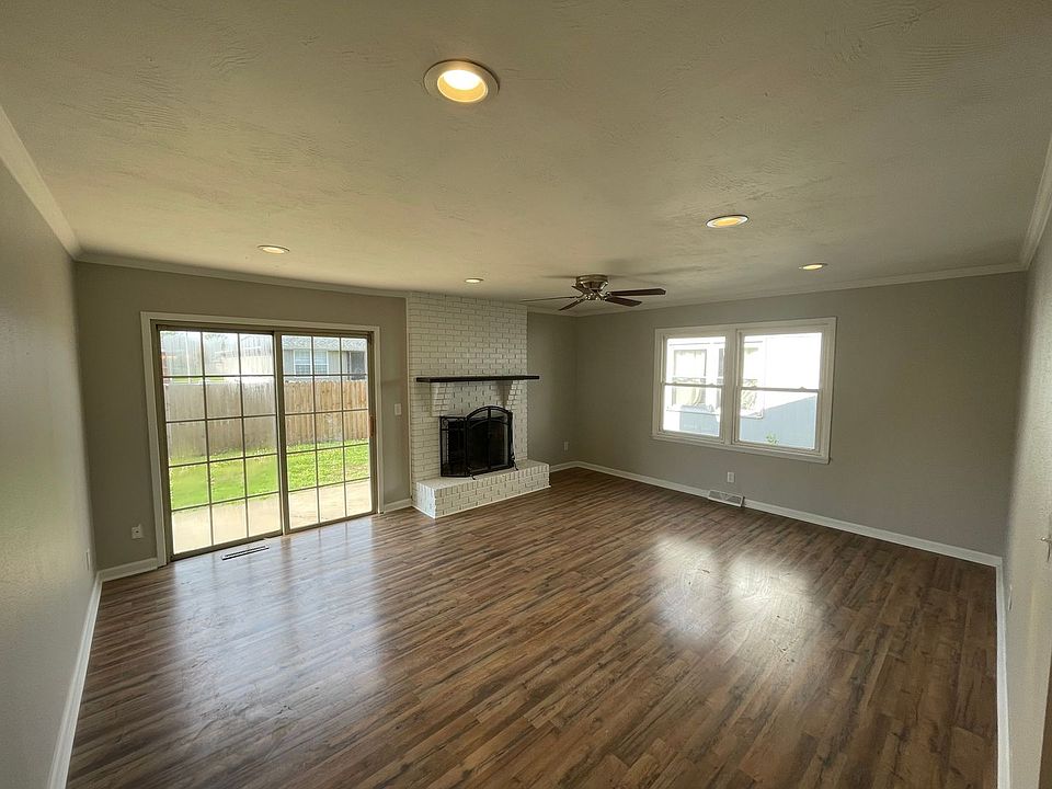1334 W Downing St, Springfield, MO 65807 Zillow