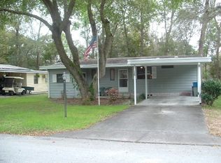 125 Magnolia Dr, Lady Lake, FL 32159