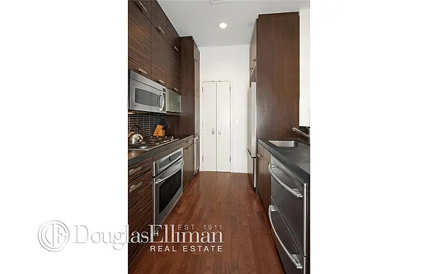 Rented by Douglas Elliman | media 31