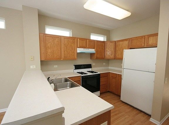 5th image of 12906 Rock Springs Ln