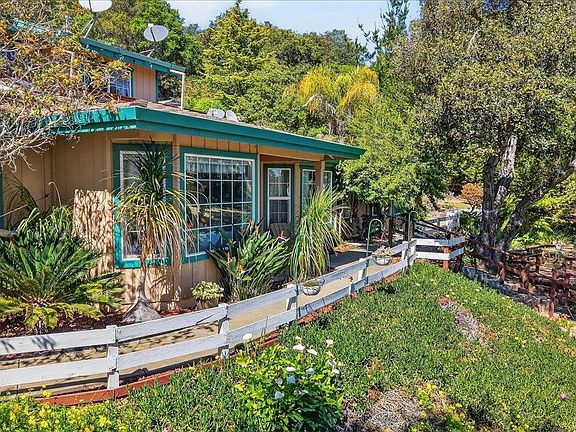 4th image of 1222 Via Del Sol Rd