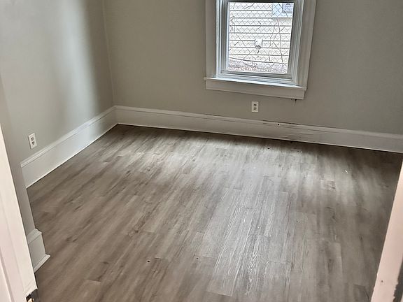 5th image of 508 5th St NW #A