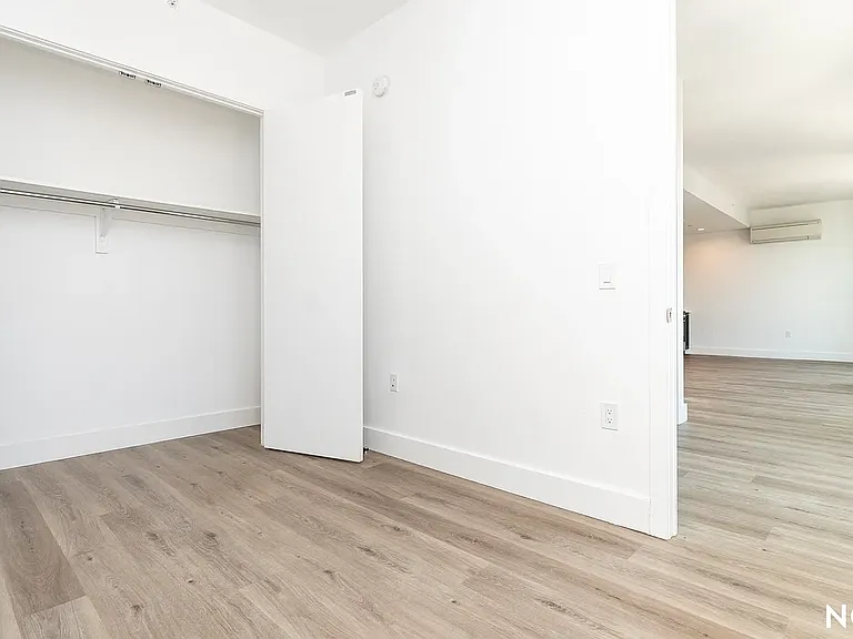 322 Grand Concourse #602 — Photo 8