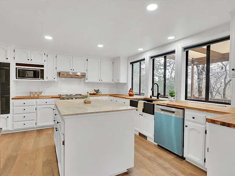 12126 Waxwing Ct — Photo 4