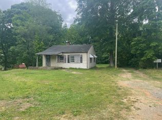 556 Cornelius St, Hillsborough, NC 27278