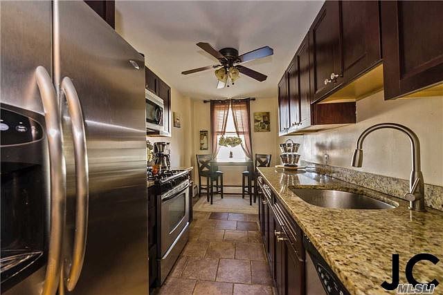 1st image of 210 E Broadway APT 2E