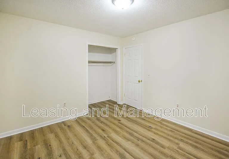 1611 Jessamine Rd #1C — Photo 7