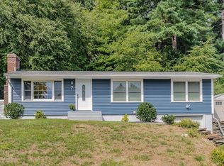 7 Laurel Ter, Westfield, MA 01085