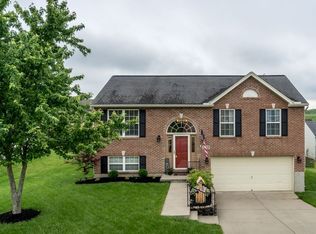 205 Alexis Cir, Dry Ridge, KY 41035