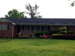 1128 Old Federal Rd N, Chatsworth, GA 30705