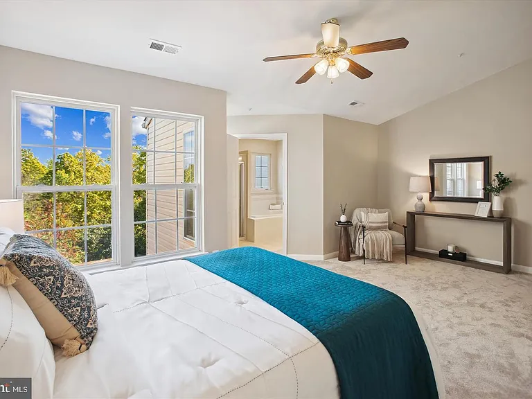 5528 Aeriel Pl — Photo 17