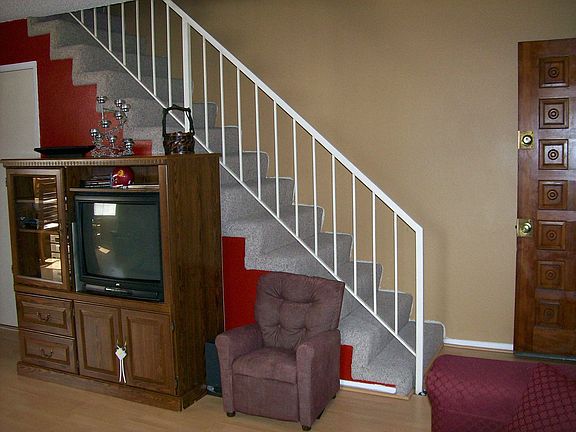 2nd image of 534 E Hazel St APT 11