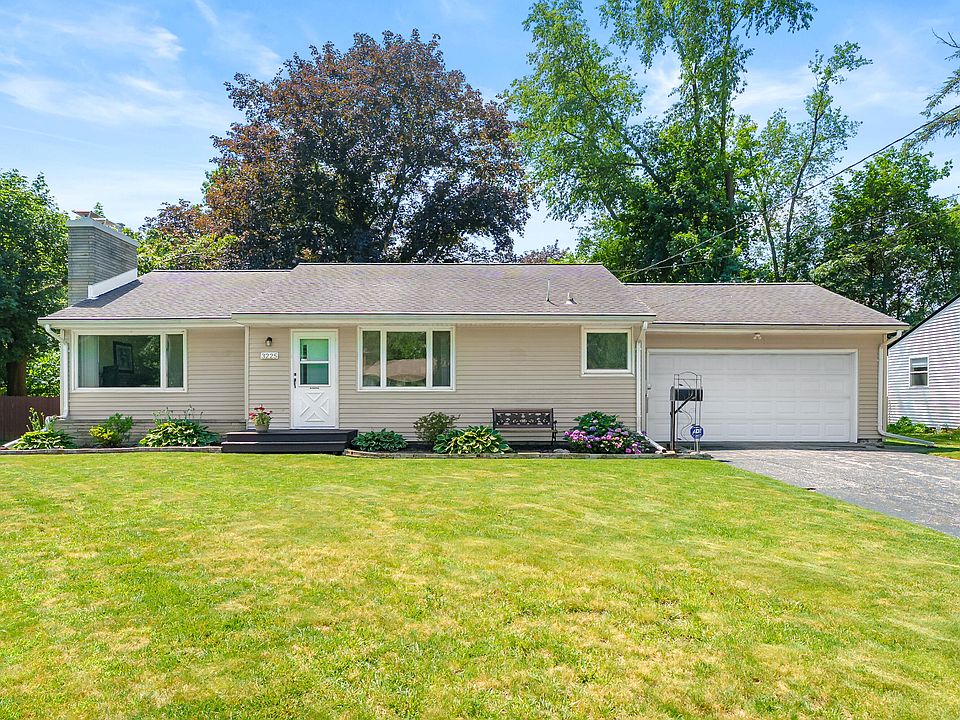 1st image of 3225 Cranbrook Ave
