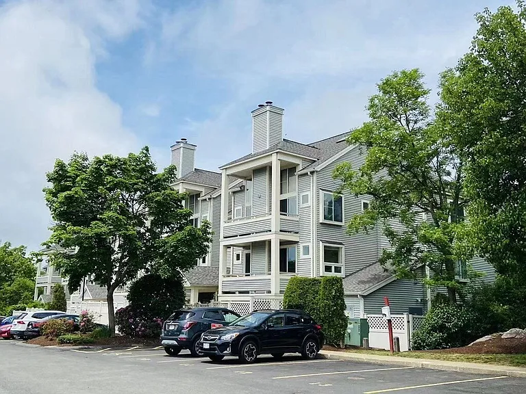 200 Falls Blvd #D309 — Photo 31
