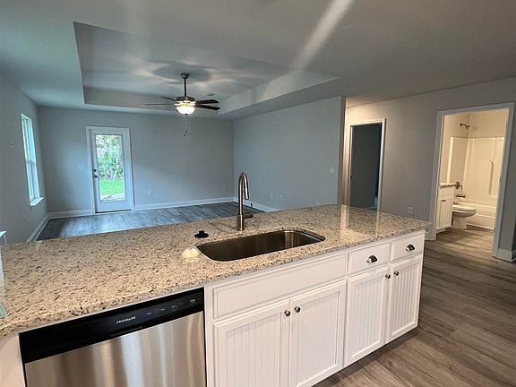 4th image of 1723 Leigh Loop Lot 6C