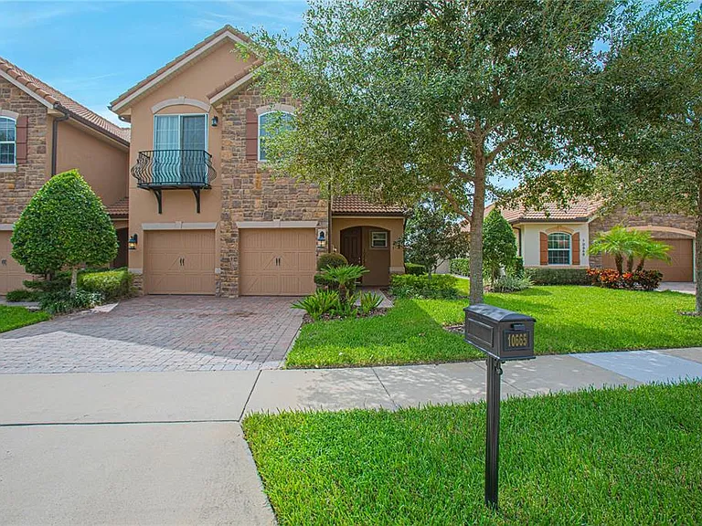 10665 Belfry Cir — Photo 1