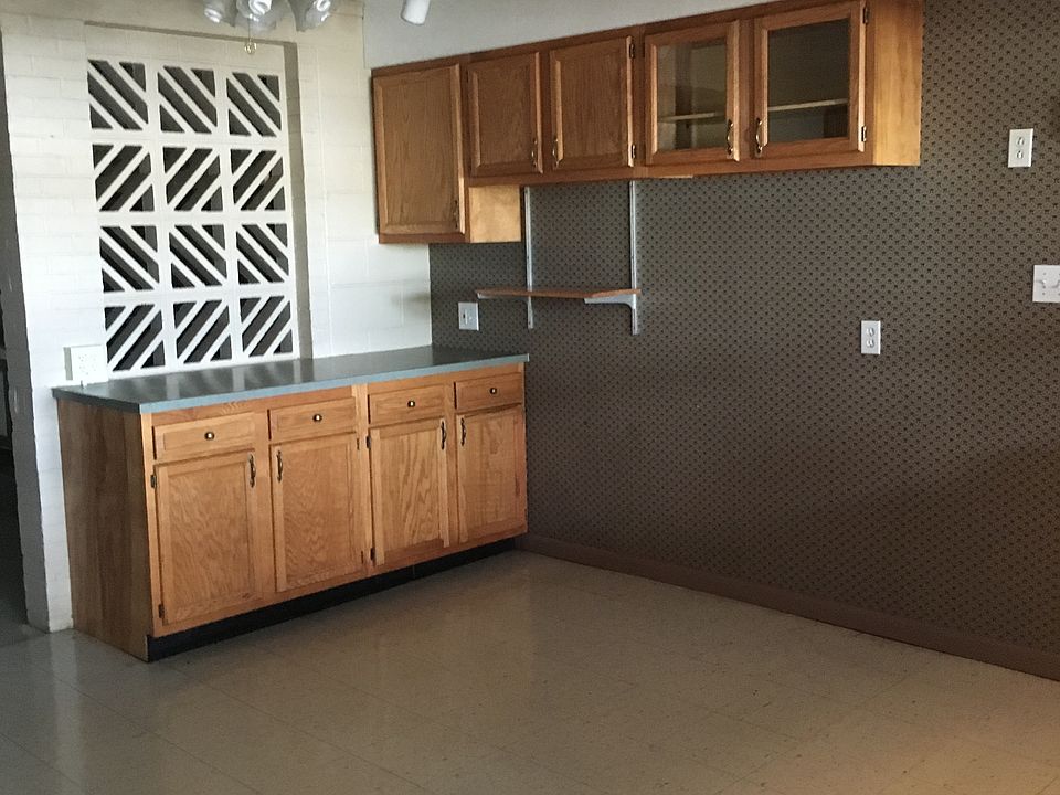 Large kitchen