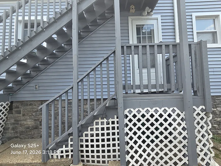 1310 Monmouth Ave #2 — Photo 2