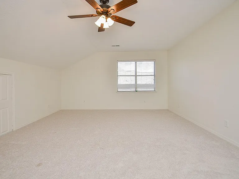 21010 Kelliwood Park Ln — Photo 33