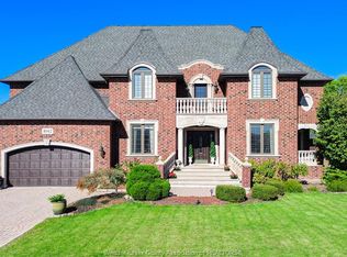 1042 Huntington Blvd, Lakeshore, ON N8L 0W2