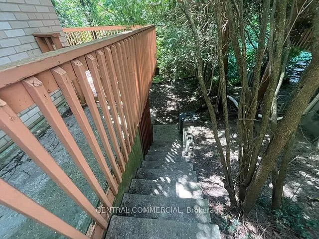 32 Heathview Ave — Photo 45