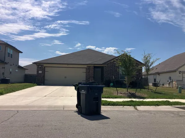 202 Autumn Leaf Rd, Hutto, TX 78634