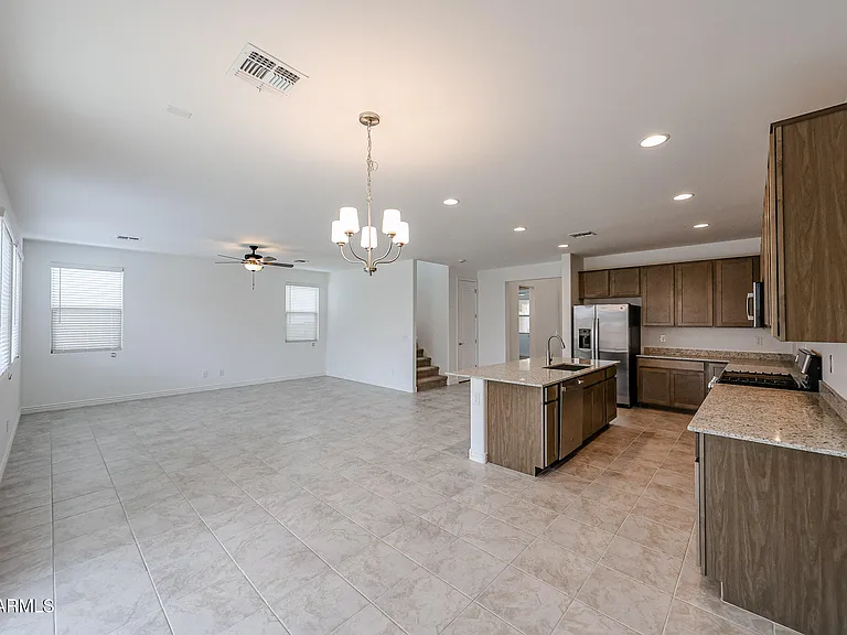 14758 W Smoketree Dr — Photo 5