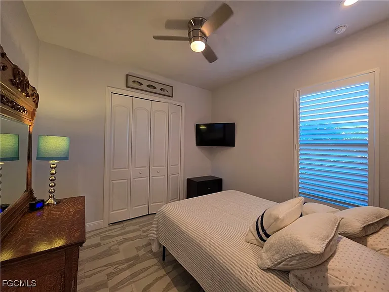 1255 NW 38th Ave — Photo 42