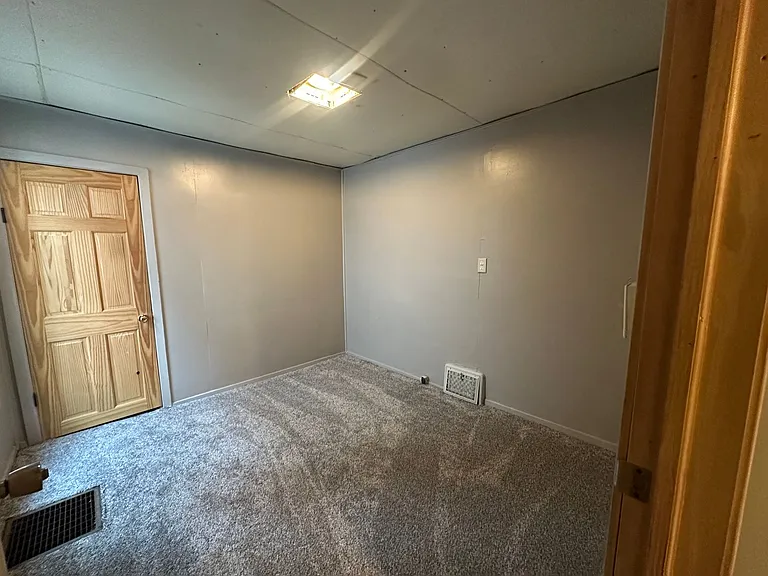 1515 S Norton Avenue (Alpha Team) — Photo 6