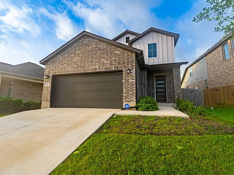 6413 Night Chinook Dr — Photo 2