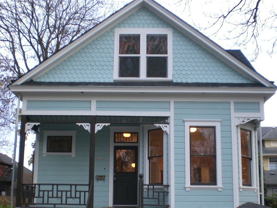 Victorian in Hawthorne