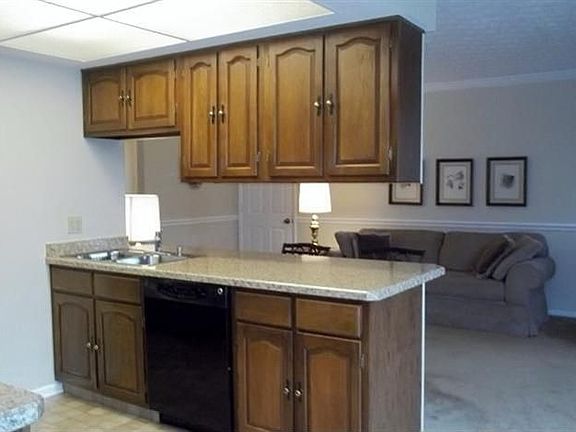 4th image of 3154 Sandywood Dr