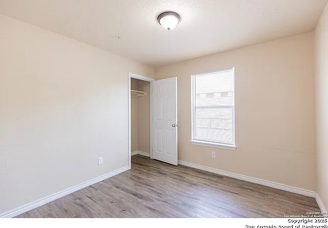 8111 Landing Ave — Photo 8