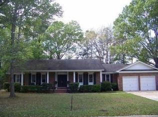 203 Sweetbriar Rd, Summerville, SC 29485