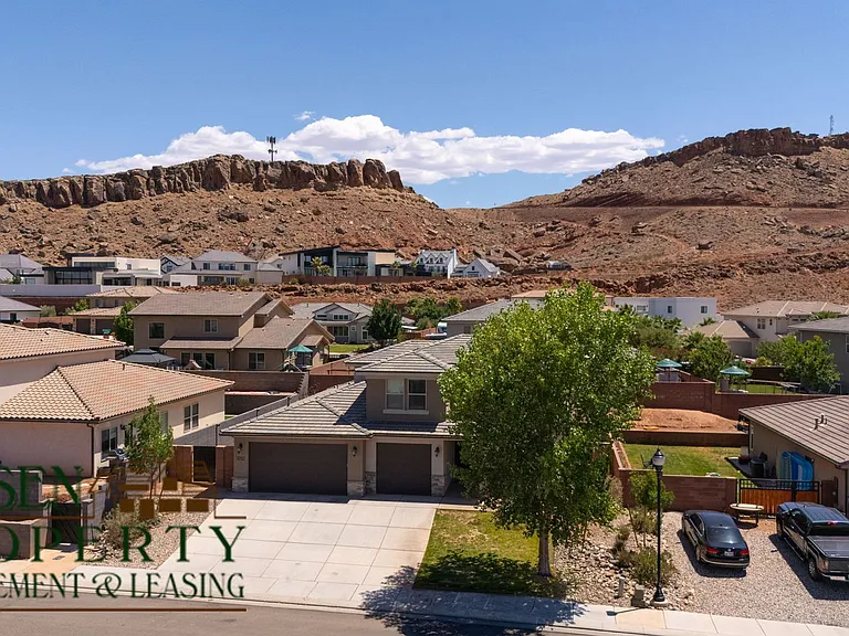3252 E Tanoak Dr — Photo 38