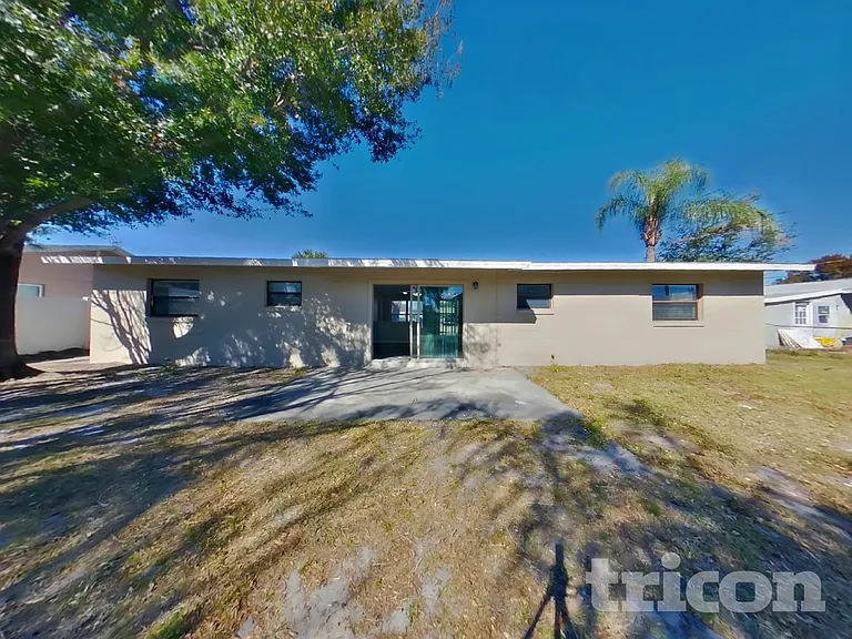 1122 Ibsen Ave — Photo 17