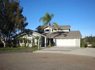 2111 Paseo Grande, El Cajon, CA 92019