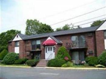 1st image of 141 Essex St APT D2