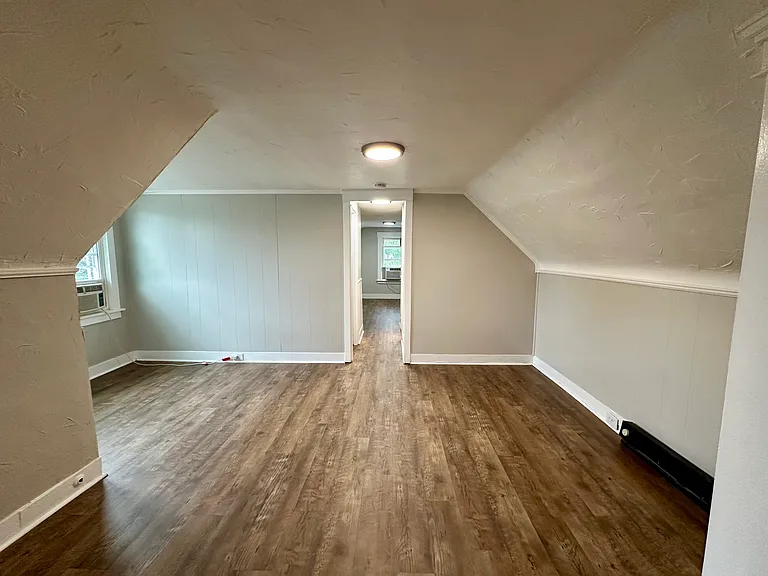 23152 Lake Shore Blvd #3 — Photo 3