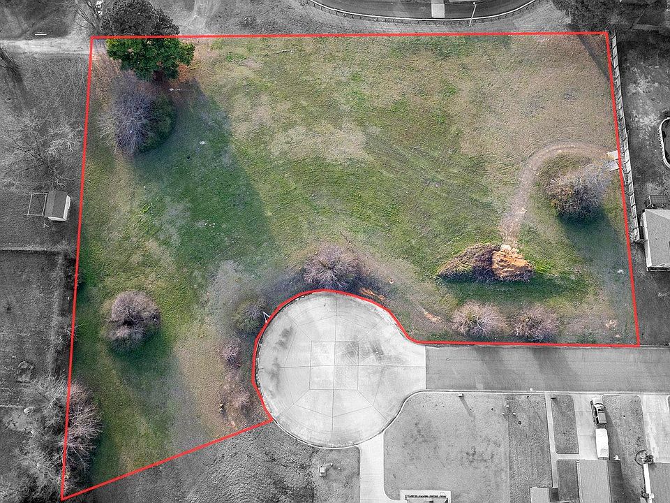 2nd image of Hidden Acres Dr Lot 24