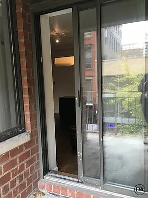 Rented by DSA Realty | media 32