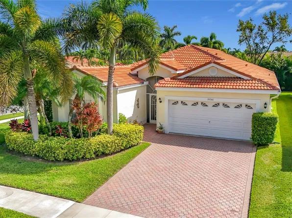 9786 Lemonwood Ct, Boynton Beach, FL 33437