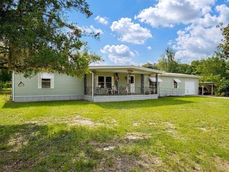 1st image of 304 DAWN Avenue