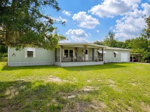 304 DAWN Avenue, Interlachen, FL 32148