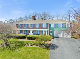 14 Fairoaks Ln, Cohasset, MA 02025