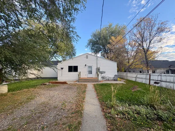 1130 Howard, 1130 Howard Ave #1/2, Billings, MT 59102