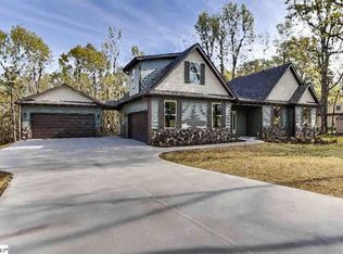 376 W Darby Rd, Taylors, SC 29687