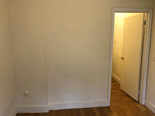 Rented by In Haus LLC | media 26